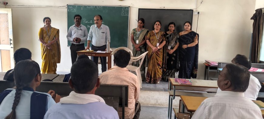 ವಿದ್ಯಾರ್ಥಿನಿಯರ ಸರ್ವತೊಮುಖ ಬೆಳವಣಿಗೆಗೆ ಪೋಷಕ-ಶಿಕ್ಷಕರ ಸಭೆ ಅಗತ್ಯ – ಡಾ. ಮೋಹನರಾಜ