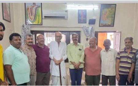 ಸ್ವಾತಂತ್ರ್ಯ ಹೋರಾಟಗಾರರ ಆದರ್ಶ ರಾಷ್ಟ್ರ ಸೇವೆಯ ಸಂಕಲ್ಪಕ್ಕೆ ಬಲ : ಡಾ. ಉಮೇಶ್ ಜಾಧವ್  ಸ್ವಾತಂತ್ರ್ಯಹೋರಾಟಗಾರ ರಾಮಾಚಾರ್ಯ ನವಲಿ ಜೊತೆ ಆತ್ಮೀಯ ಸಂವಾದ