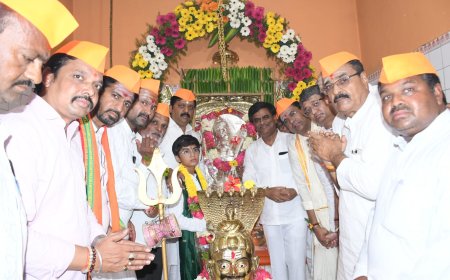 ನೆಹರುಗಂಜ್ ಹನುಮಾನ್ ದೇವಸ್ಥಾನದಲ್ಲಿ ಬೆಳ್ಳಿ ಕವಚ ಧಾರಣೆ
