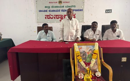 ಸ್ವಾತಂತ್ರ್ಯ ಸಂಗ್ರಾಮದ ಹೋರಾಟಕ್ಕೆ,ಕಿಚ್ಚು ಹಚ್ಚಿದ್ದೆ ಕಿತ್ತೂರು ರಾಣಿ ಚೆನ್ನಮ್ಮ.