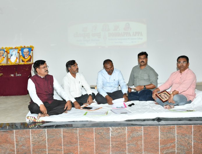 ನೈಜ ಗಾಂಧೀಜಿಯನ್ನು ಅರಿಯರಿ: ಡಾ. ಕಿರಣ ಗಾಜನೂರು