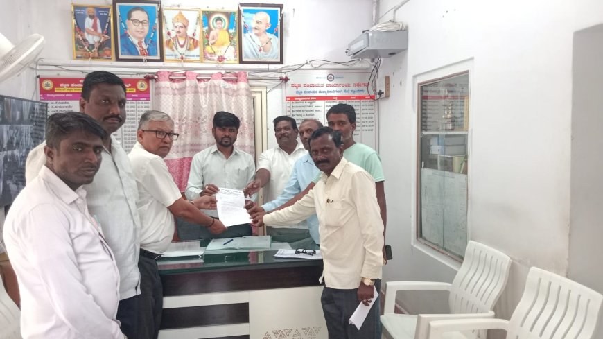 ನರೇಗಲ್ಲ ಪಟ್ಟಣದ ರಸ್ತೆ ಜಾಲ ಗ್ರಿಡ್ ಯೋಜನೆ (Road network grid pla ಯೋಜನೆಗೆ ಸಾರ್ವಜನಿಕರ ಆಕ್ಷೇಪಣೆ: ನೇರ ರಸ್ತೆಗಳ ನಿರ್ಮಾಣಕ್ಕೆ ಒತ್ತಾಯ ನರೇಗಲ್ಲ (ಗದಗ)